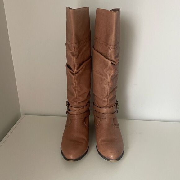 Steve Madden Casstro Knee High Leather Riding Boots Size 6 Low Heel Buckle - Picture 4 of 10